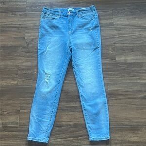 Sofia by Sofia Vergara Light Blue Skinny Jeans